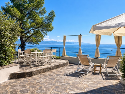 Villa Delfino, private villa in Portofino 31 Villas in Italy
