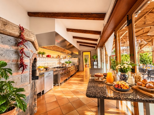 Villa Donatella, Ideal For Large Groups 13 Villas in Italy