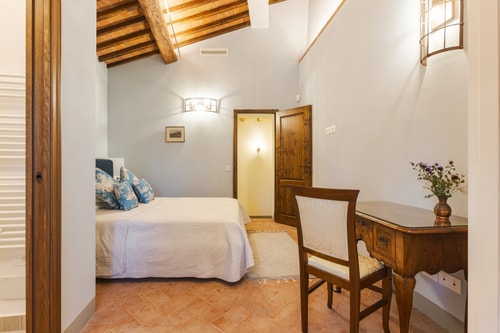 Villa Eterna, Tuscan Haven in the Heart of Chianti 23 Villas in Italy