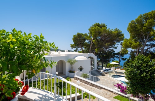 Villa Vento Blu, Exclusive Luxury in Capri 22 Villas in Italy