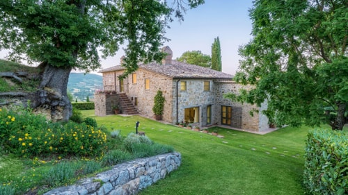 Villa Luminosa, Authentic Umbrian Charm 37 Italian Breaks