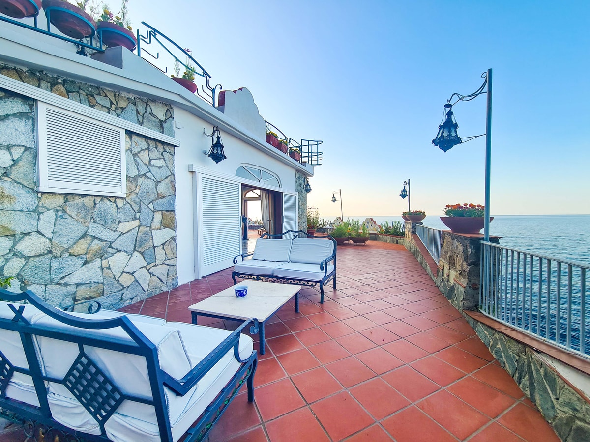 Villa Furore, with Pool and Direct Sea Access 35 Villas in Italy