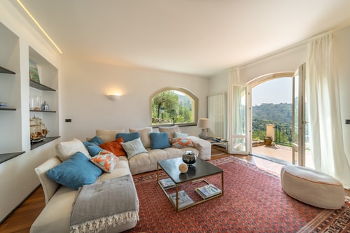 Villa Soleluna, Coastal Elegance 6 Villas in Italy