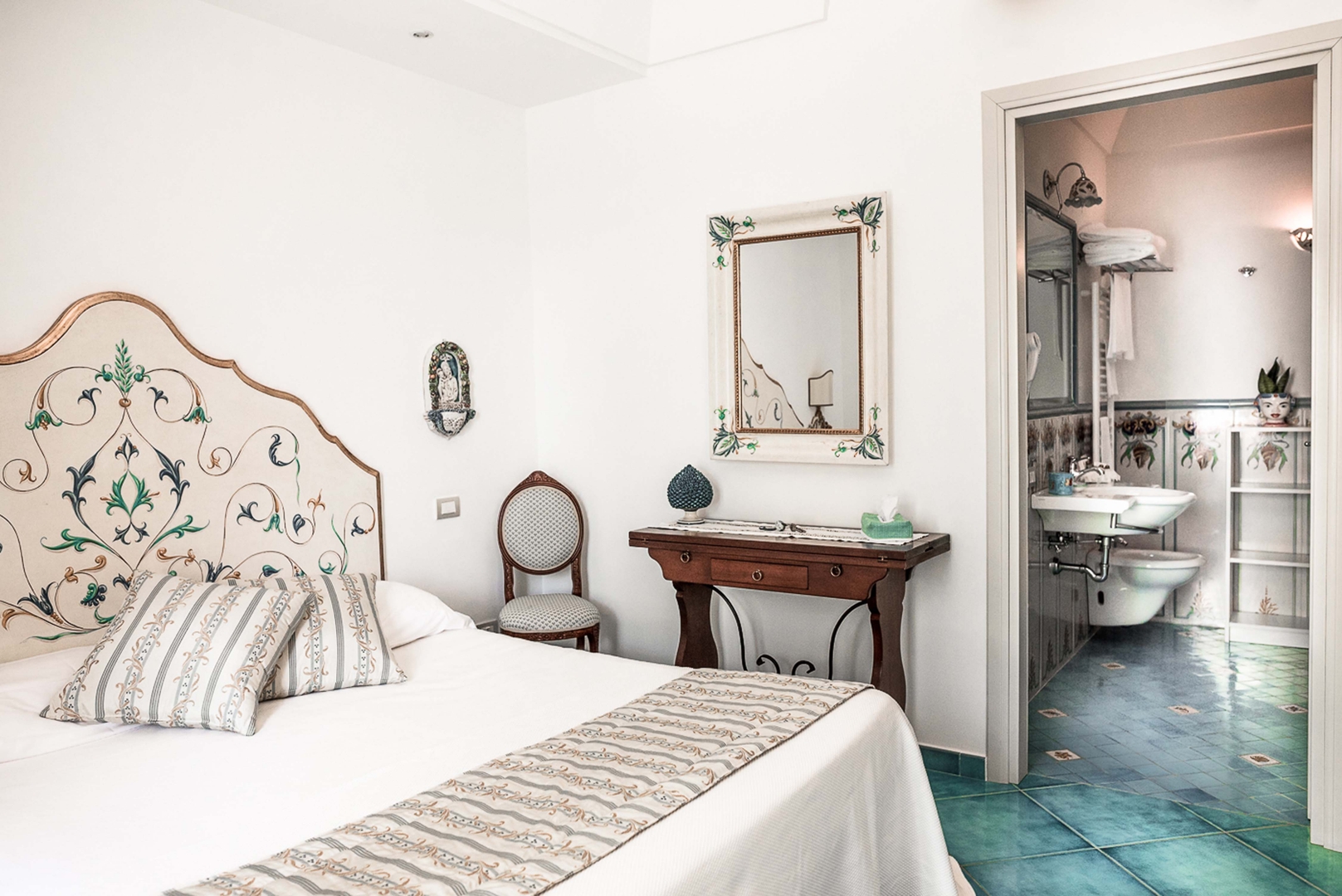 Villa Cosma - Panoramic Elegance in Ravello 22 Villas in Italy