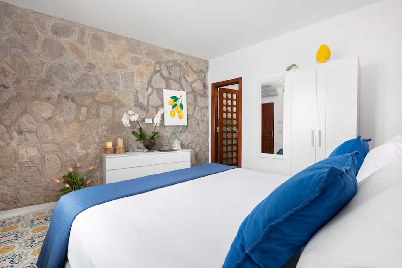 Casa Vespucci, Apartment Ideal for Couples 8 Villas in Italy