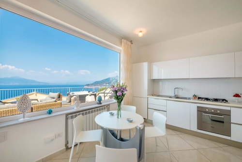 Villa Carlotta, with private pool and sea views 11 Villas in Italy