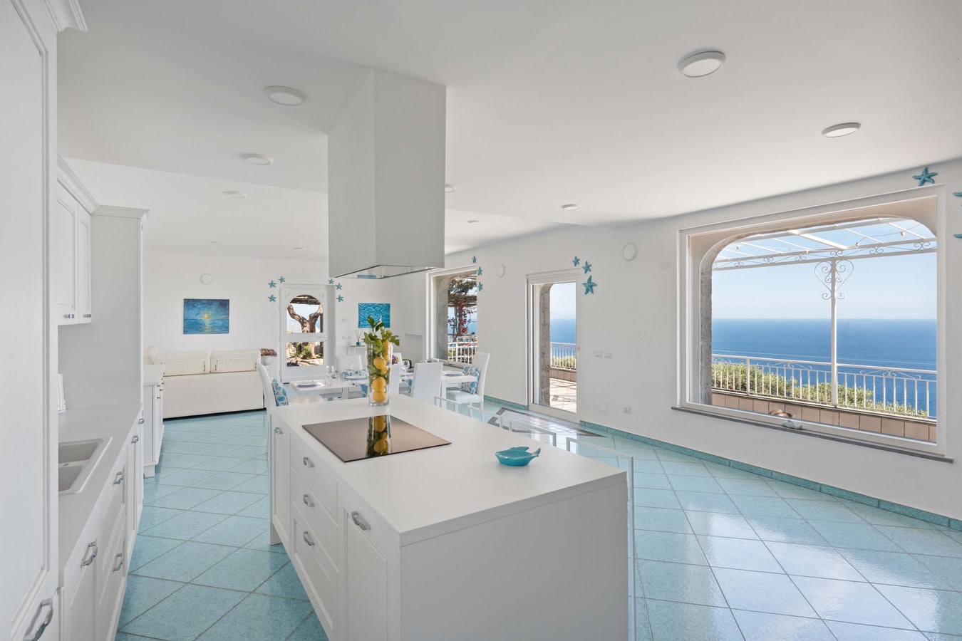 Villa Silenzio, Secluded Retreat with Sea Views 9 Villas in Italy
