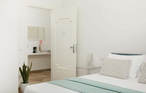 Villa Donatella, Ideal For Large Groups 23 Villas in Italy
