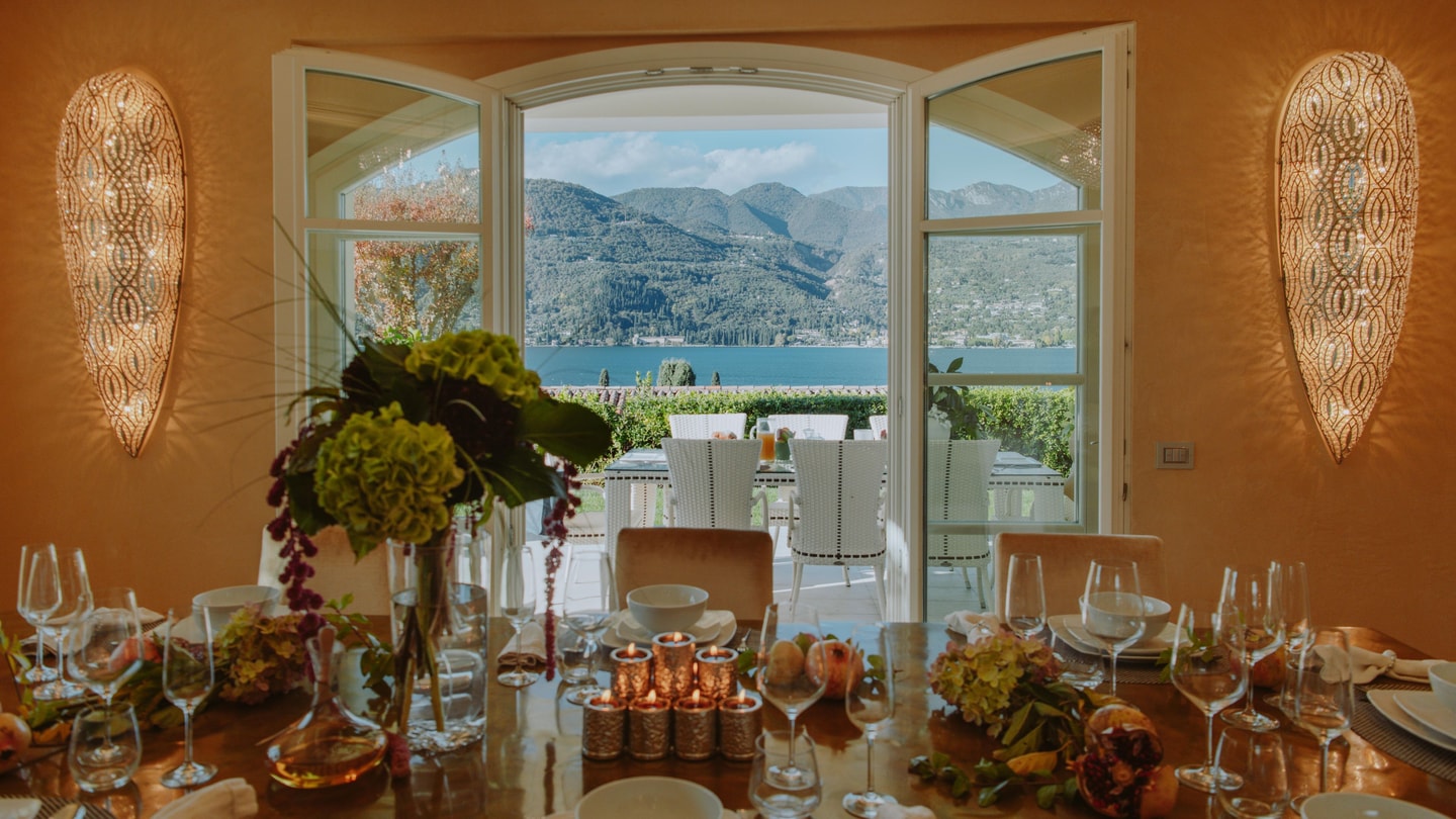 Villa Acquabella with lake views and pool 13 Villas in Italy