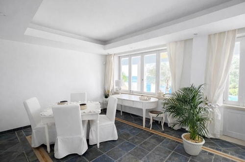 Villa Seranta, sea front villa near town 14 Villas in Italy