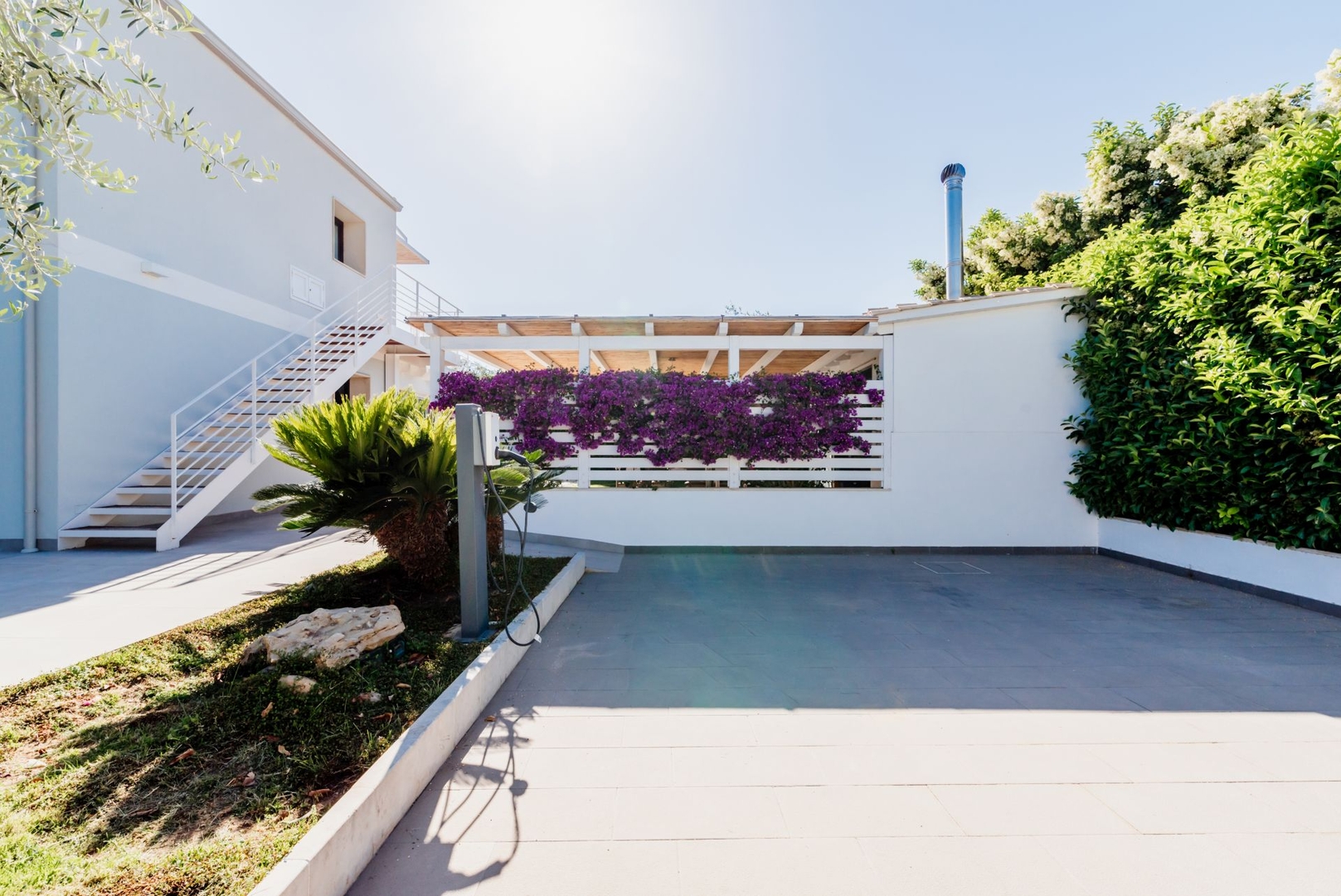 Villa Marbella, a short walk from the beach 27 Villas in Italy