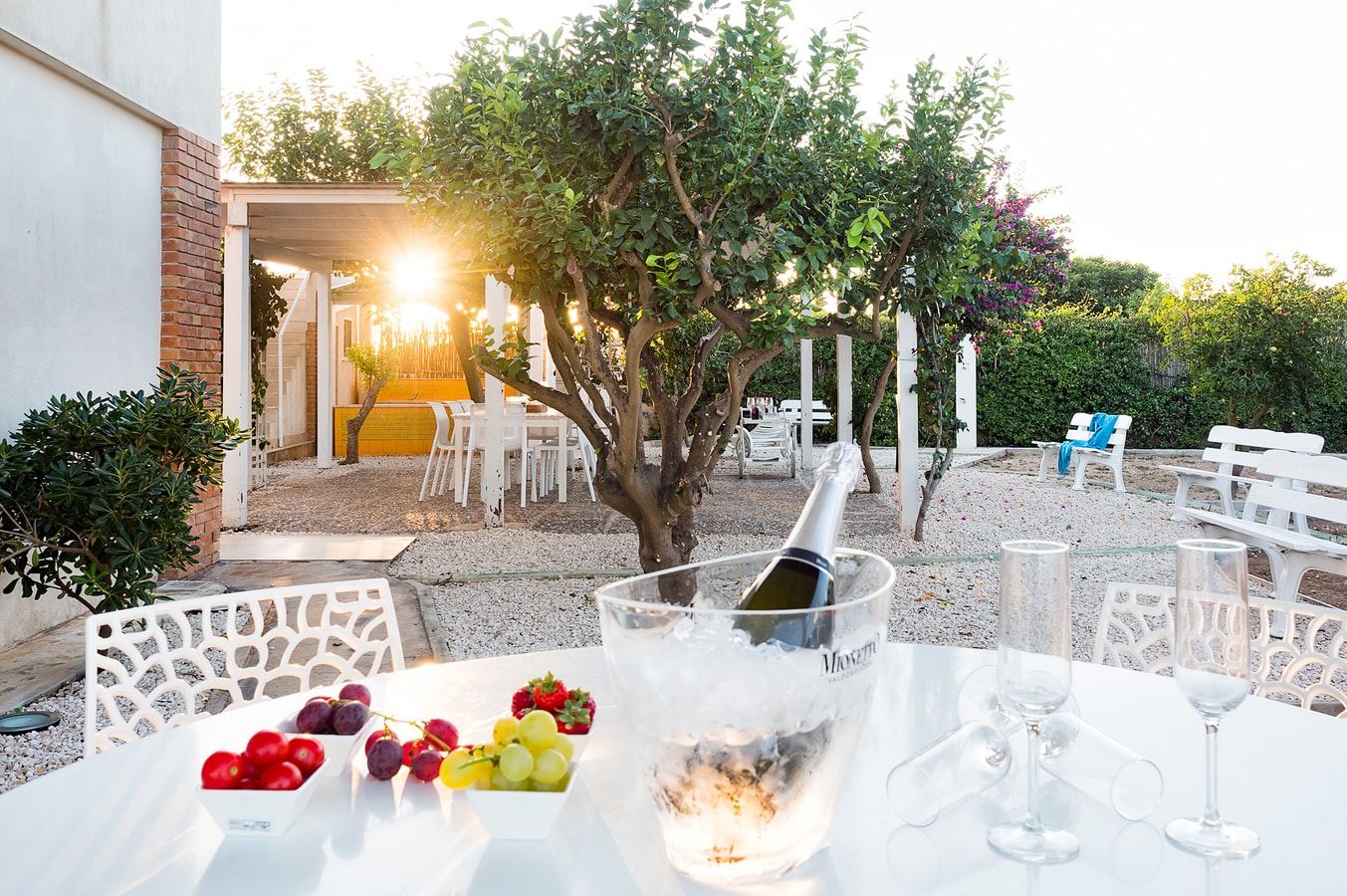 Casa Ulisse, sea front property 36 Villas in Italy
