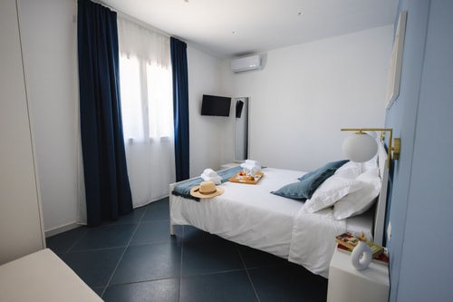 Villa Essenza, in the heart of Southeast Sicily 13 Villas in Italy