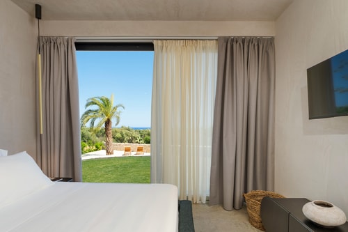 Villa Avola, Modern Villa with Private Pool 25 Villas in Italy
