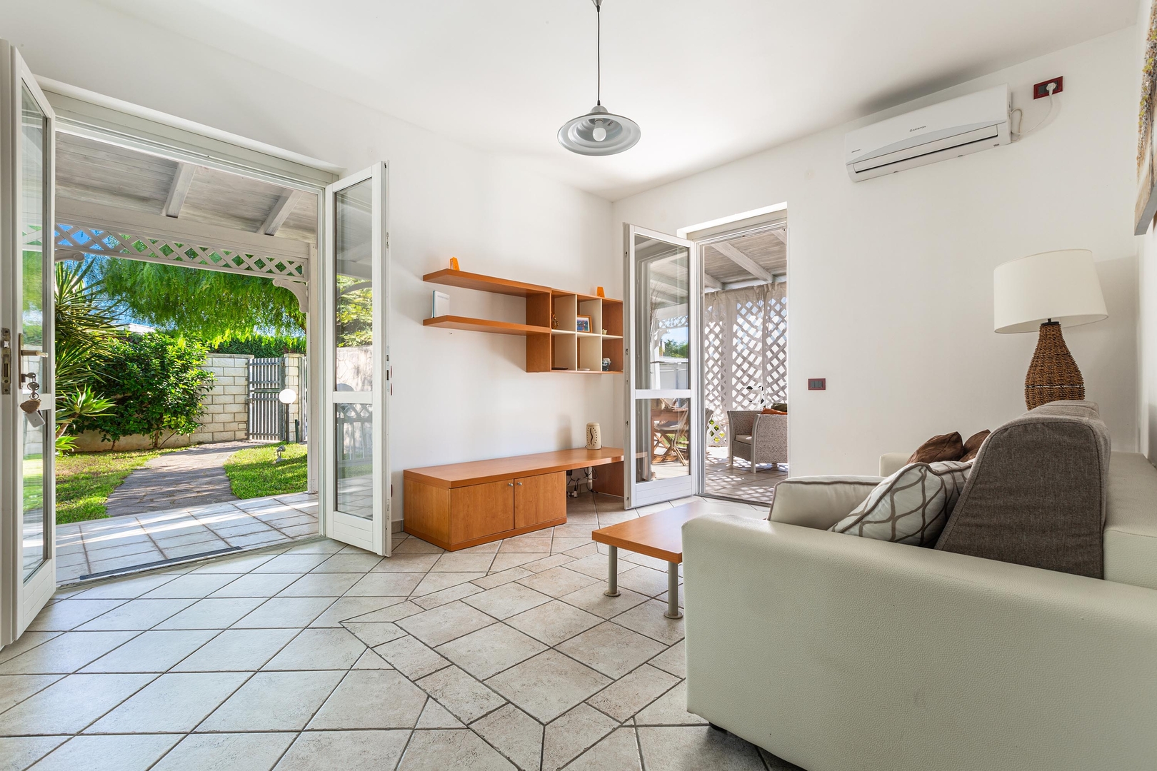 Villa Lumaca - Private villa with swimming pool 10 Villas in Italy