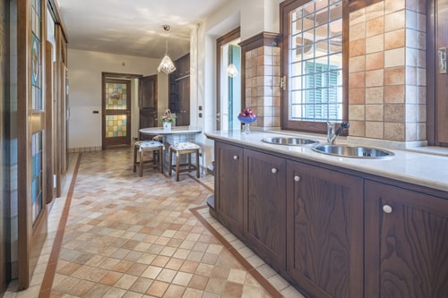 Villa Lavinia, with private pool, spa and gym 12 Villas in Italy