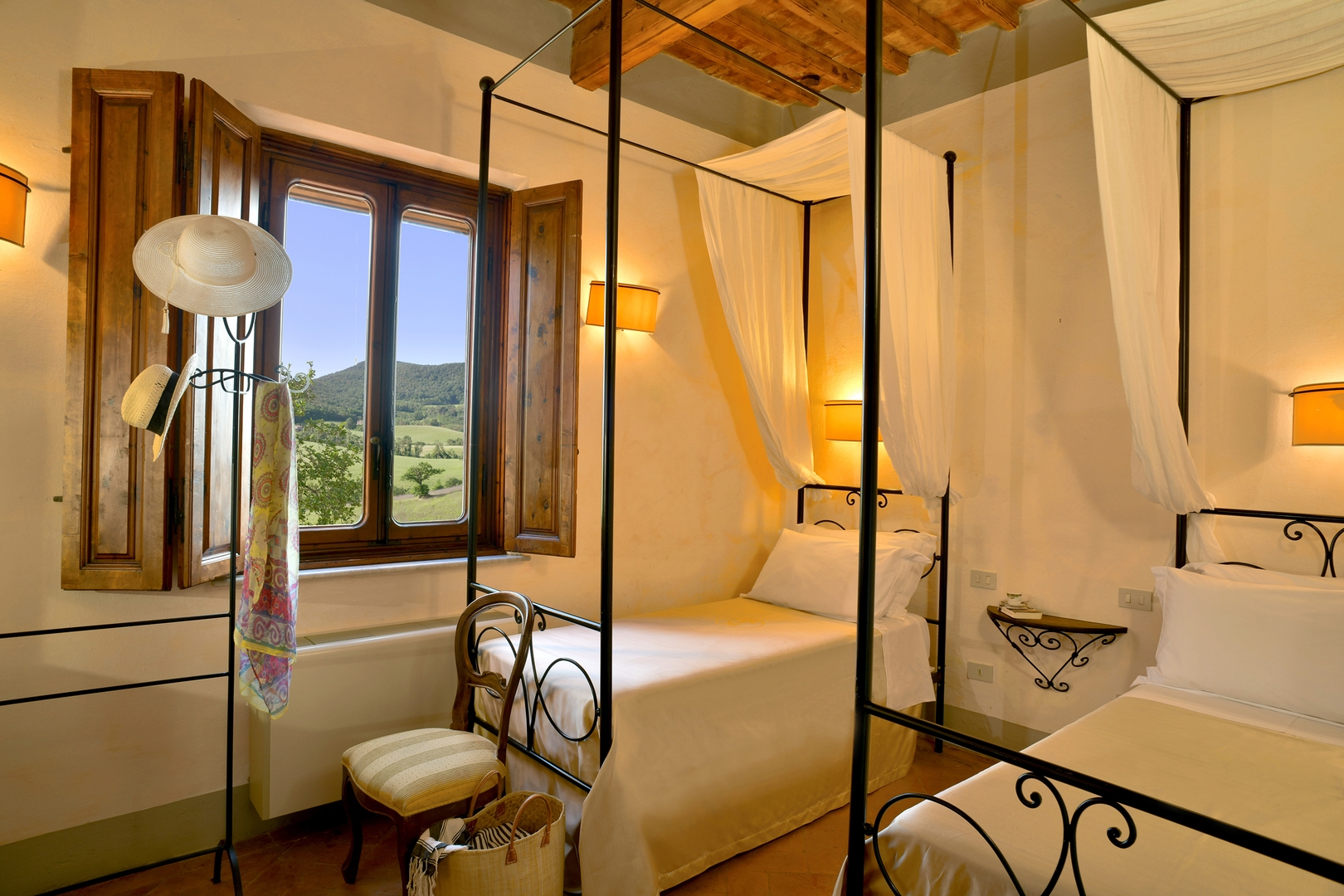 Castello Casalino – Guardistallo – Pisa area 18 Villas in Italy