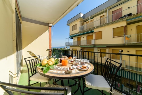 Casa Surriento, Family Apartment with Shared Pool 33 Villas in Italy