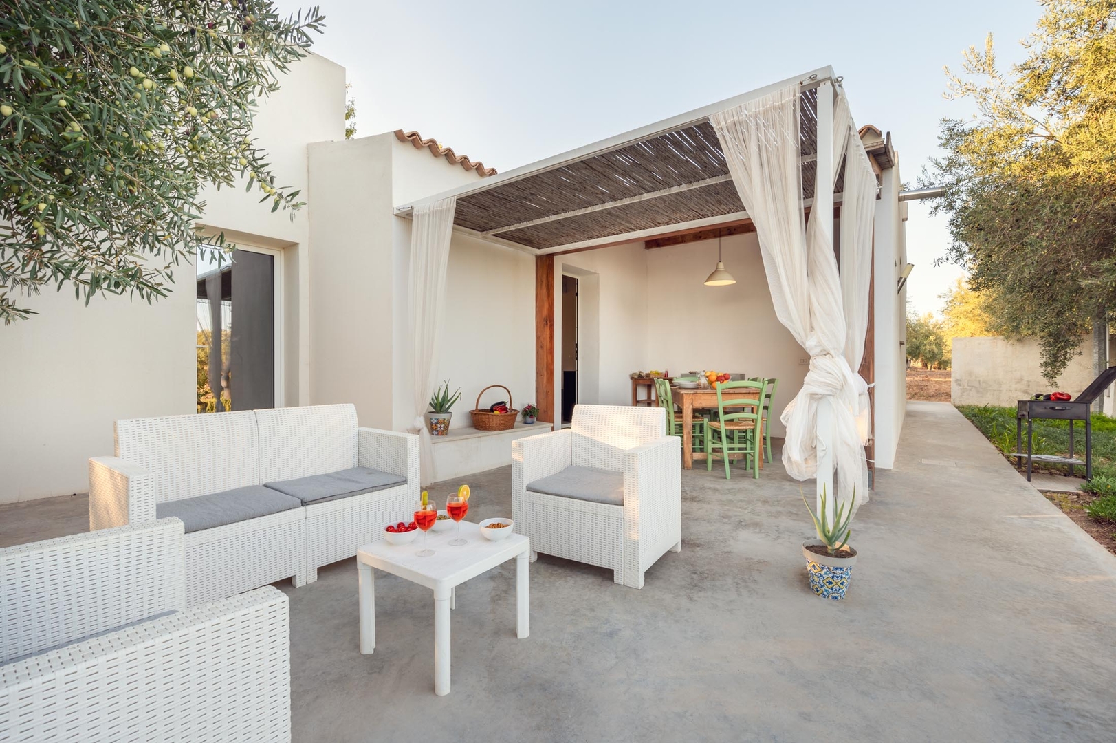 Cavaliere Estate - Independent villas on country estate 38 Villas in Italy