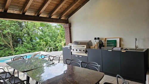 Villa Cadenza - Private villa with lake views 2 Italian Breaks
