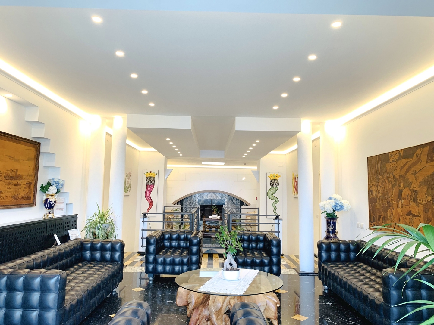 Villa Fontanella - Modern villa with pool and Jacuzzi 4 Villas in Italy