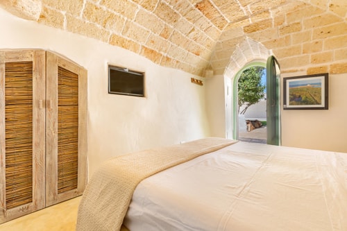 Villa Carovigno - Modern luxurious villa with private pool 28 Villas in Italy