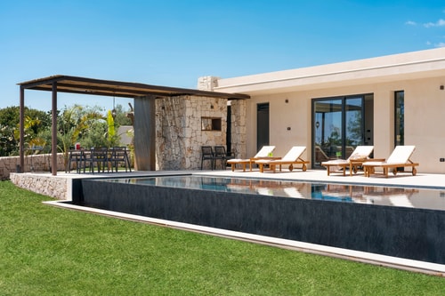 Villa Avola, Modern Villa with Private Pool 46 Villas in Italy