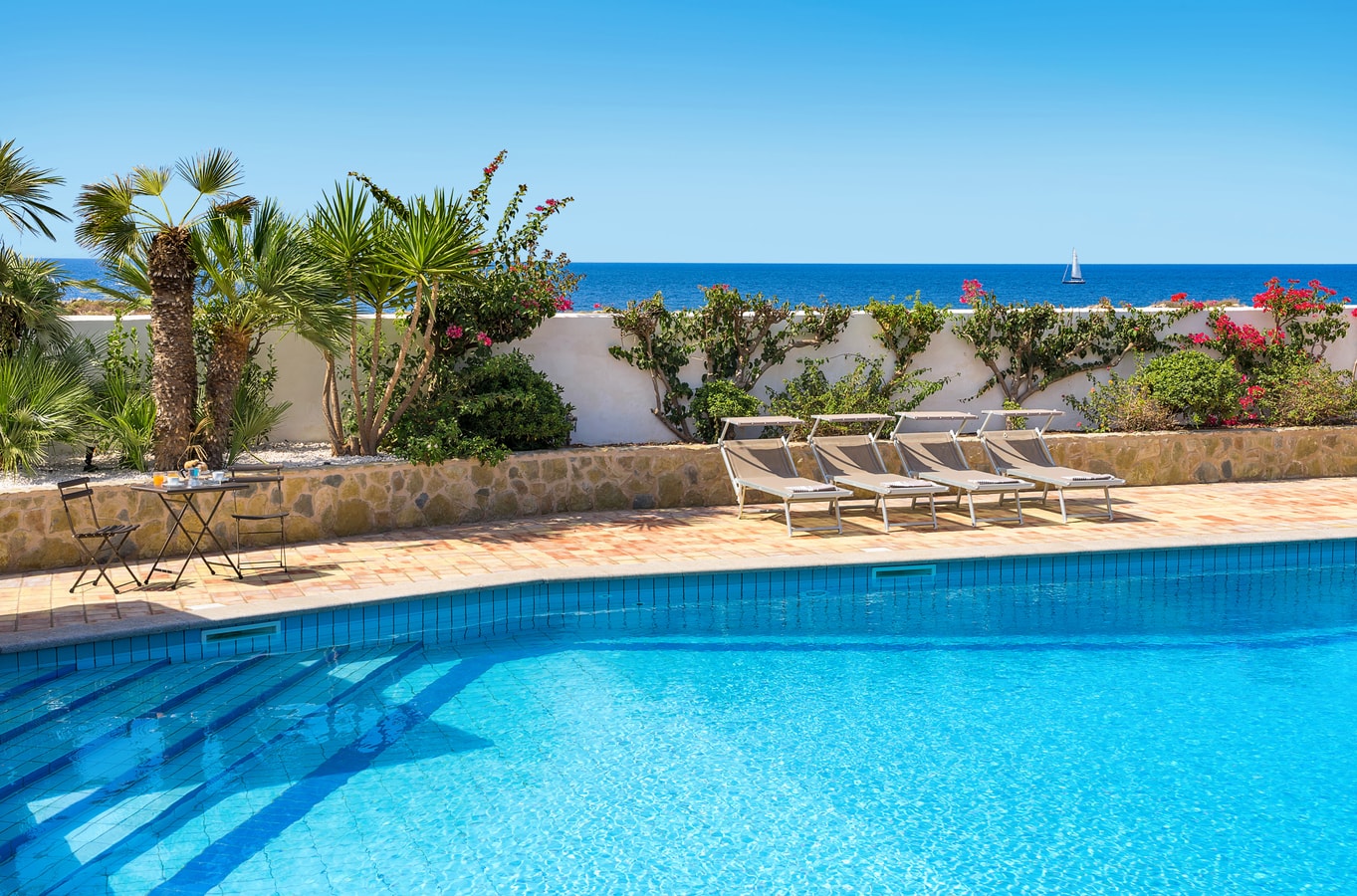 Villa Tiziana - Sicilian villa with pool Italian Breaks