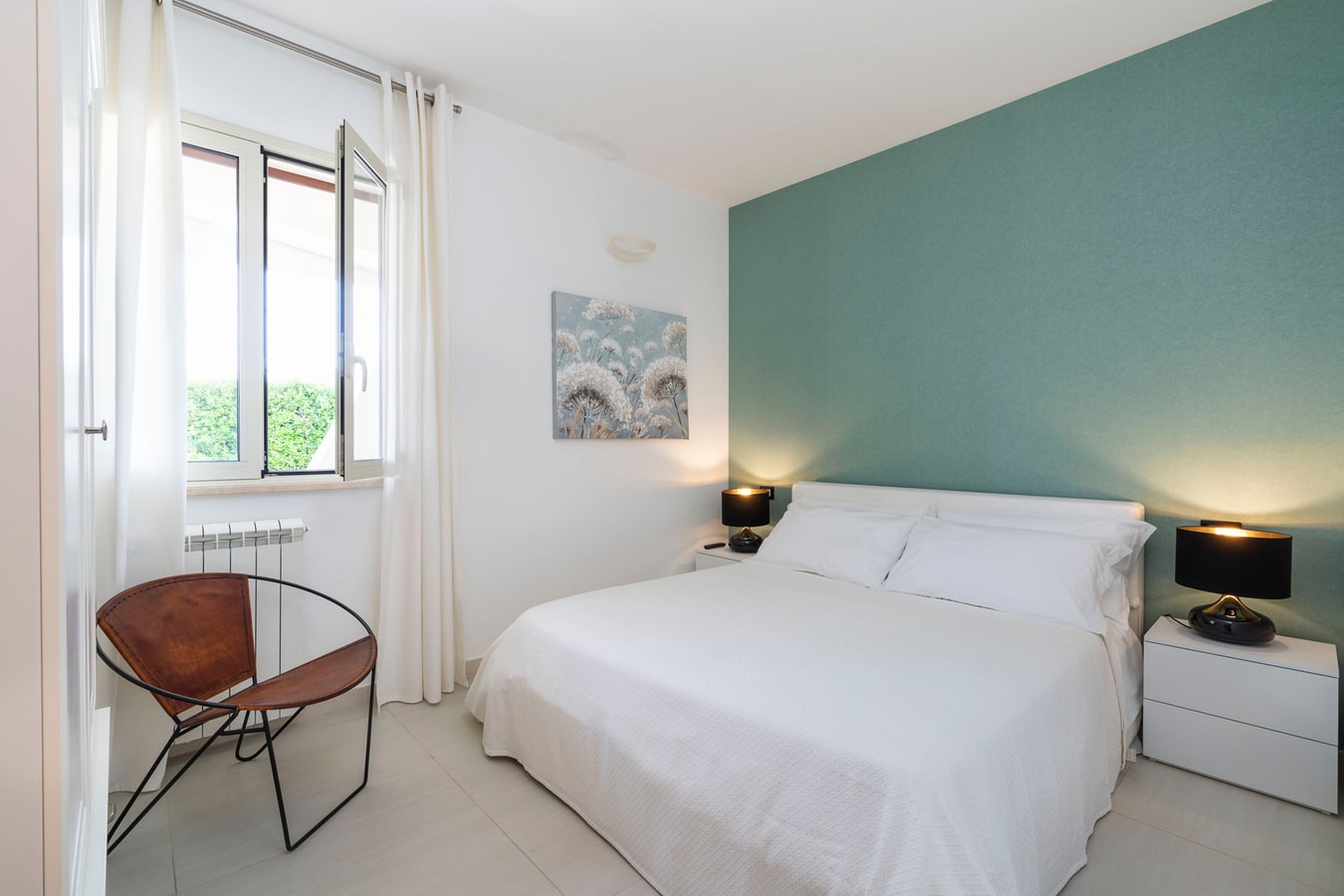 Villa Saveria (6 Guests) - Seafront with jacuzzi 17 Italian Breaks