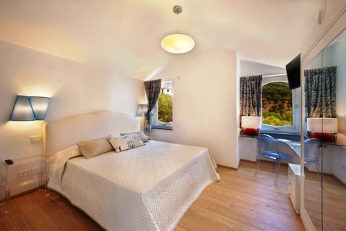 Villa Pippa - Private villa with pool and Jacuzzi 19 Italian Breaks