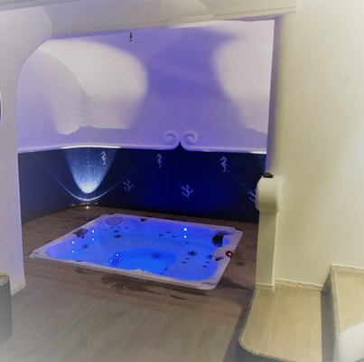 Villa Pippa - Private villa with pool and Jacuzzi 29 Italian Breaks