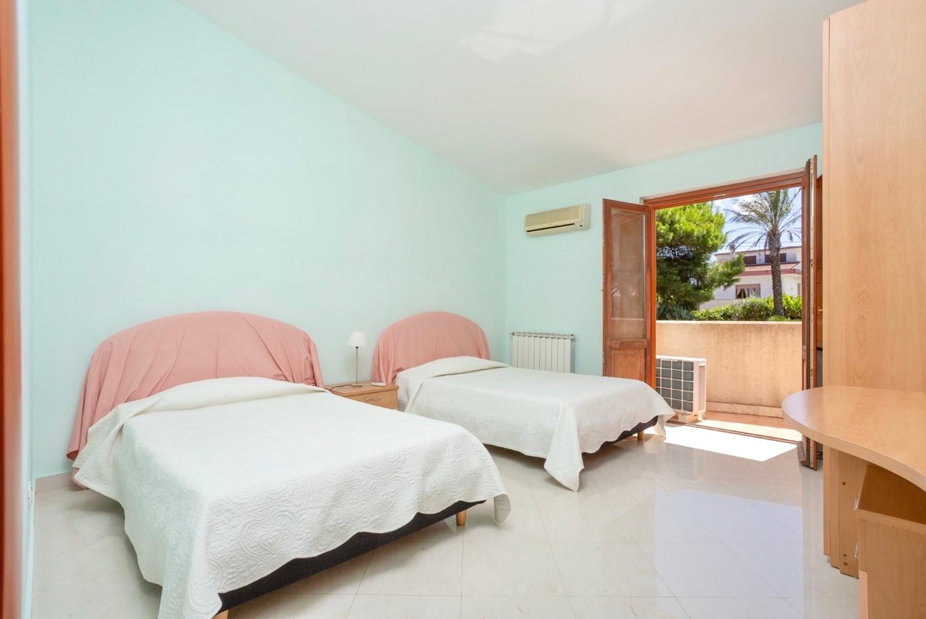 Villa Paparella with pool near Trapani 24 Italian Breaks