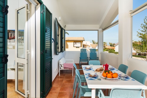 Corrado Residence  - Private villa with independent apartments 2 Italian Breaks