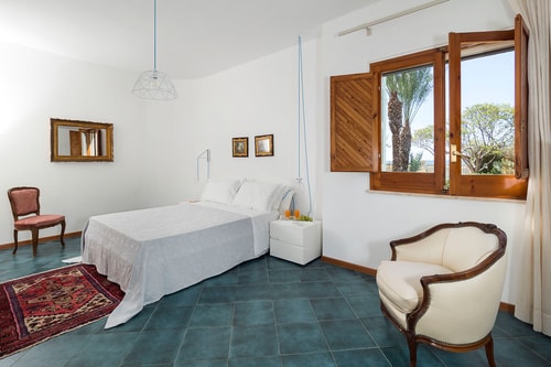Villa Nubia -  Seaside villa with private pool near Trapani 25 Italian Breaks