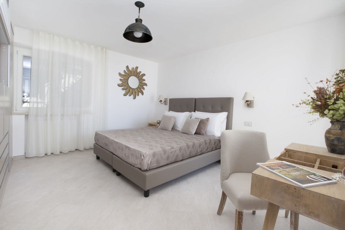 Villa Nicola with sea views 17 Italian Breaks