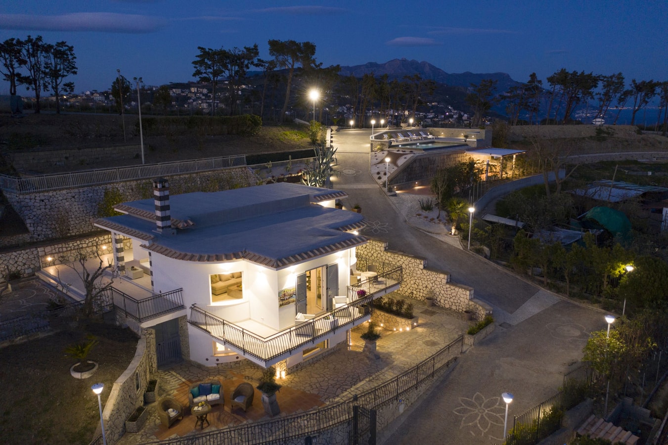 Villa Nicola with sea views 46 Italian Breaks