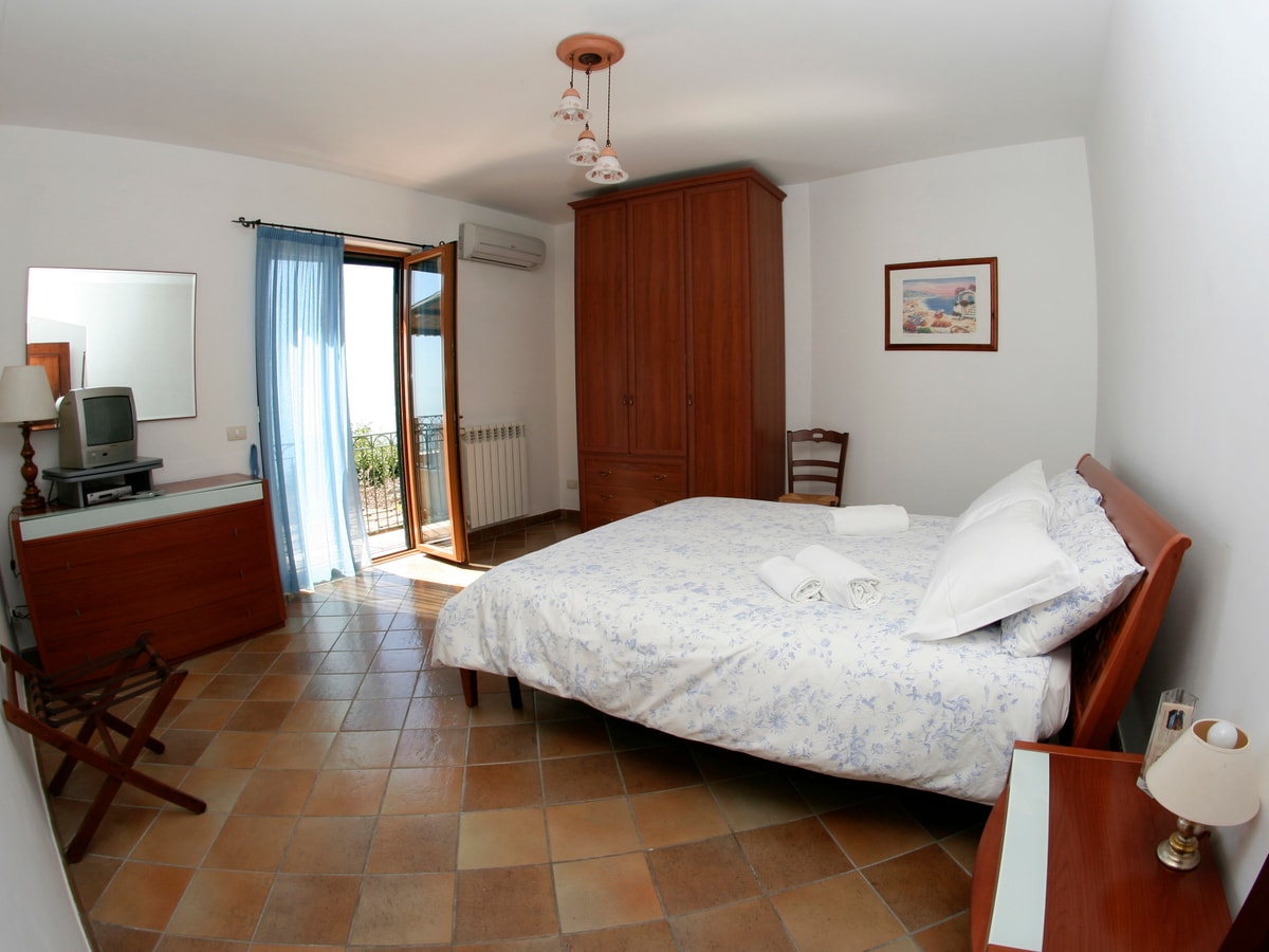 Villa Natalia - Private villa with pool 10 Italian Breaks