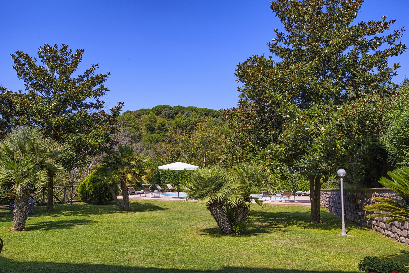 La Pineta - Elegant villa with private pool 36 Italian Breaks