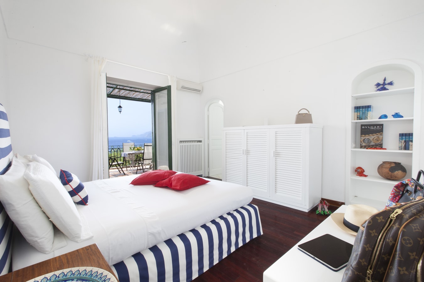 Villa Affascinante - Luxury villa with direct sea access 17 Italian Breaks