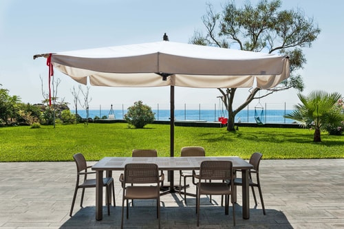 Villa Anemone (Murena) - sea front apartment 1 Italian Breaks