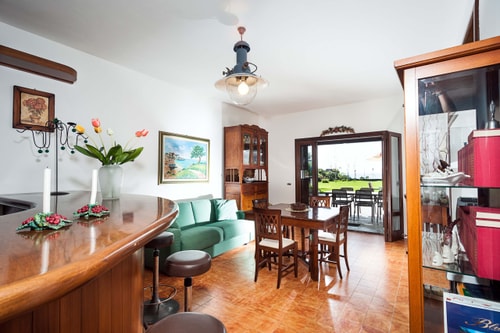 Villa Anemone (Murena) - sea front apartment 3 Italian Breaks