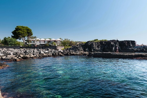 Villa Anemone (Razza) sea front apartment 29 Italian Breaks