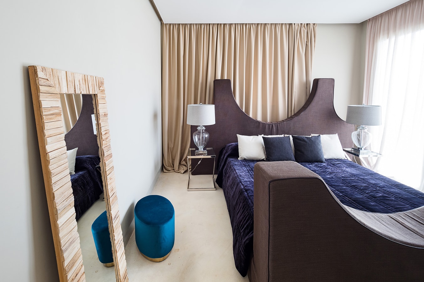 Villa Bochini - Modern villa with heated pool in Noto Area 8 Italian Breaks
