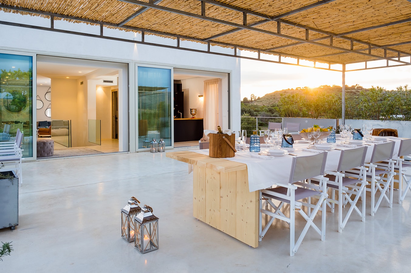 Villa Bochini - Modern villa with heated pool in Noto Area 10 Italian Breaks