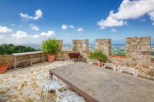 Villa Camaiore - Luxury restored castle with private pool 43 Italian Breaks