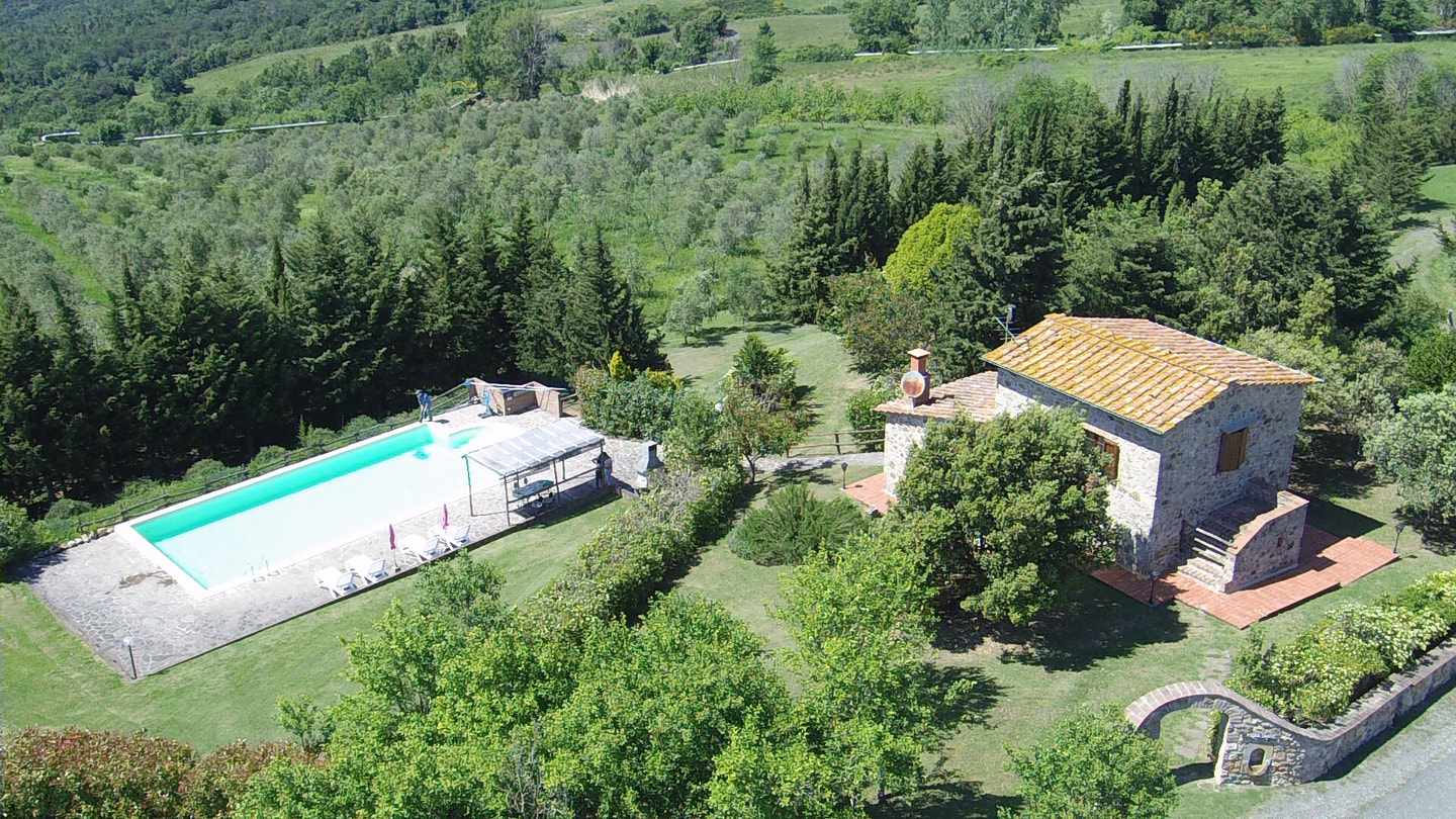 Villa Caselli - countryside villa in near Cecina Italian Breaks