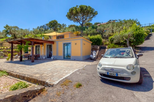 Villa Carina with sea views 27 Italian Breaks