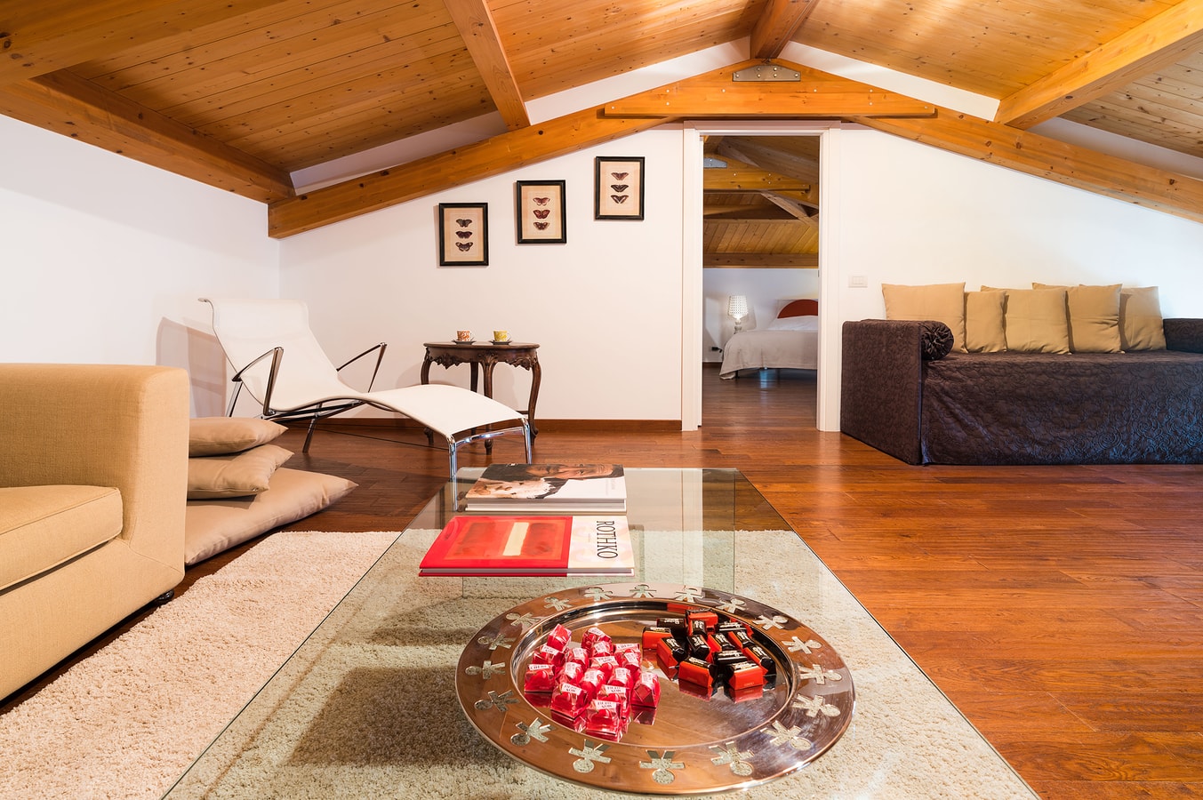 Villa Coco (10 Guests) – Exclusive villa with private pool, Sicily 33 Italian Breaks