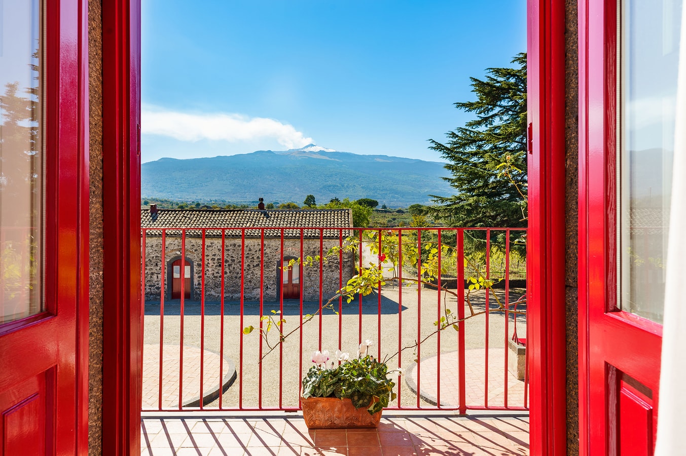 Villa Coco (10 Guests) – Exclusive villa with private pool, Sicily 41 Italian Breaks