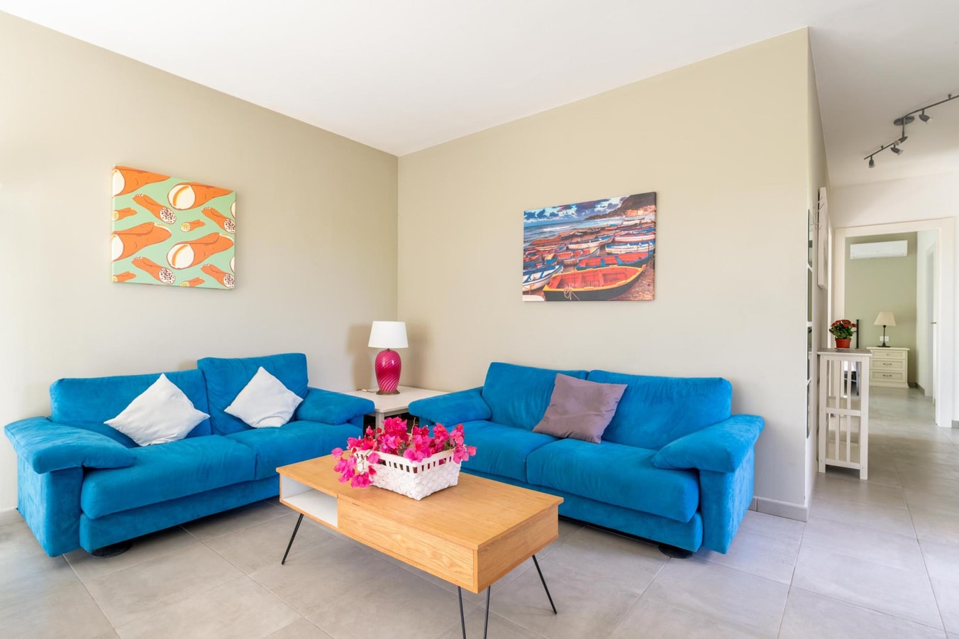 Villa Lavanda - Modern villa with pool near Noto 3 Italian Breaks
